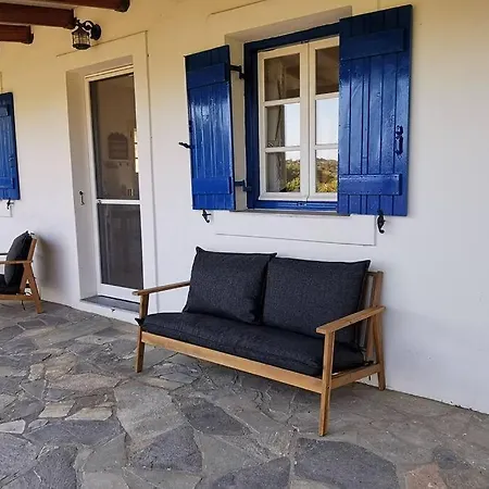 Manitohori In The Trees * Kythira Town